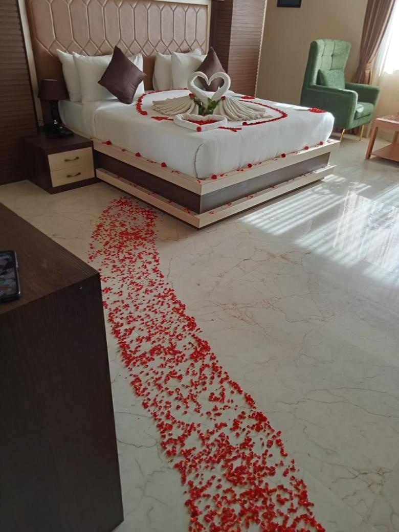 Hotel Eden Karwar Εξωτερικό φωτογραφία