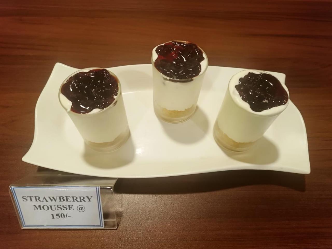Hotel Eden Karwar Εξωτερικό φωτογραφία