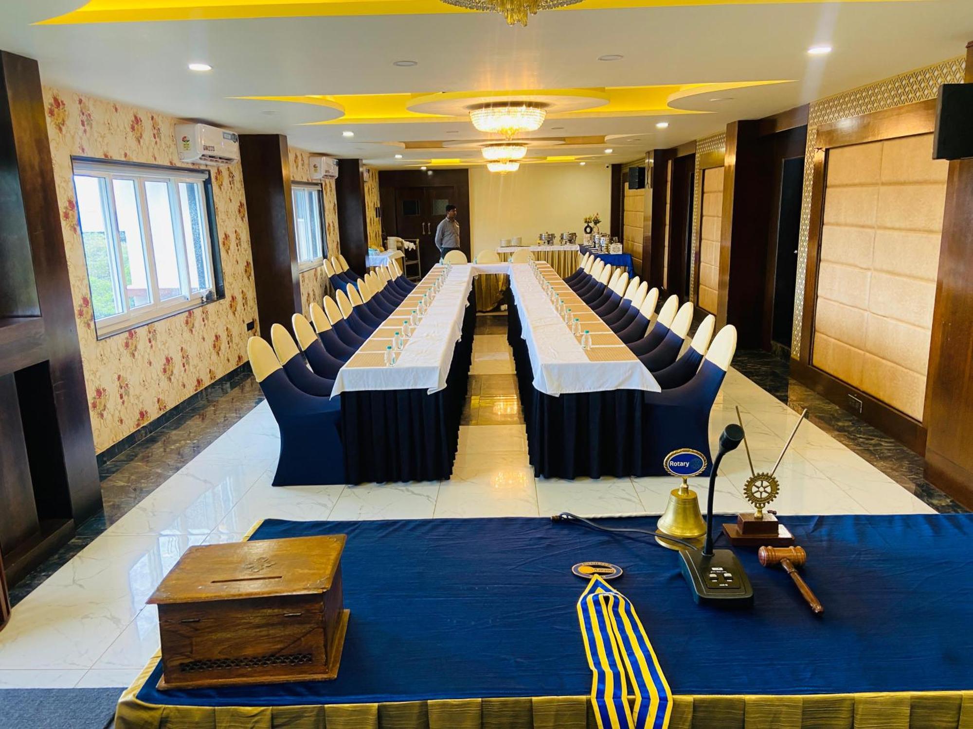 Hotel Eden Karwar Εξωτερικό φωτογραφία