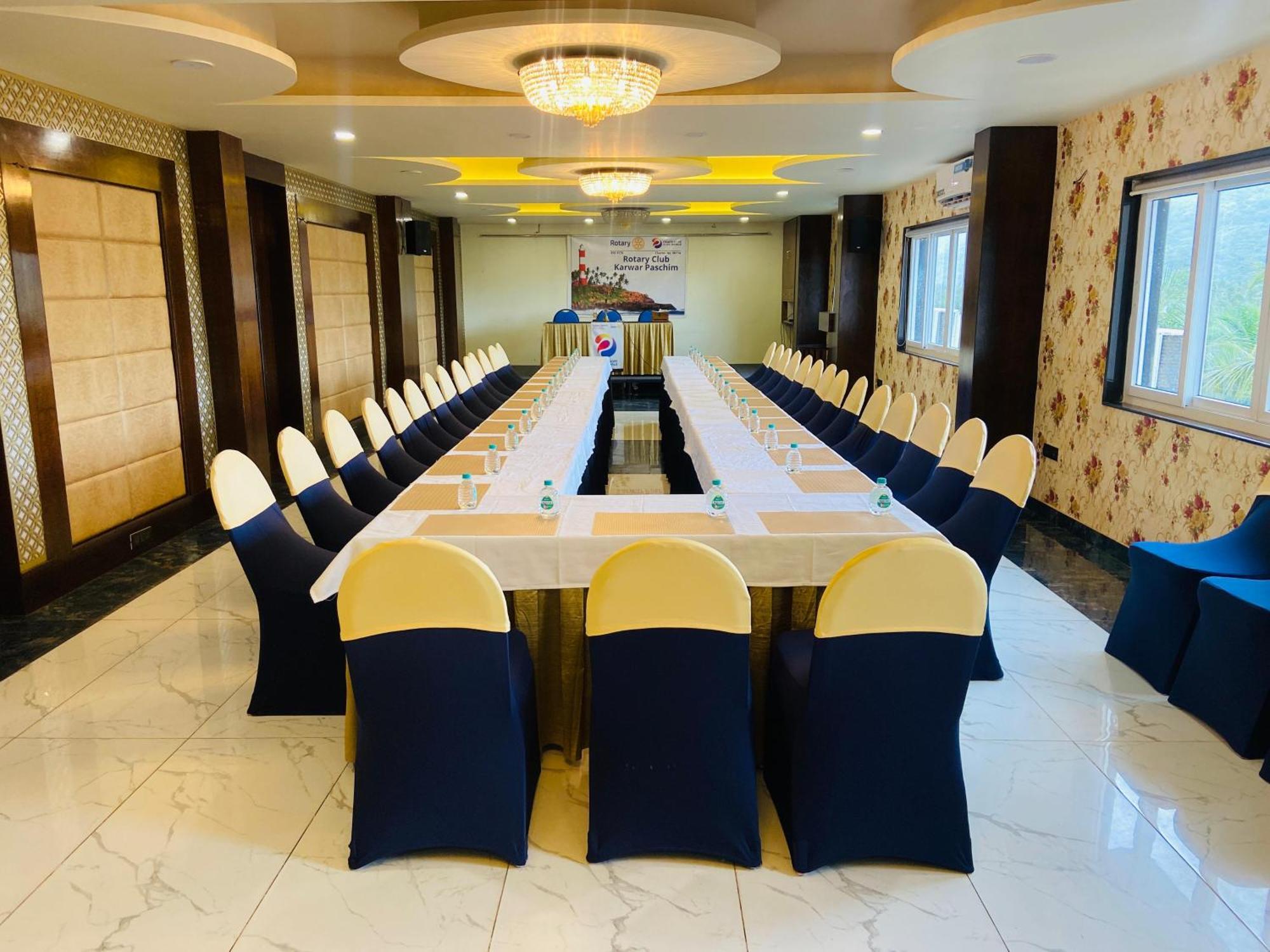 Hotel Eden Karwar Εξωτερικό φωτογραφία