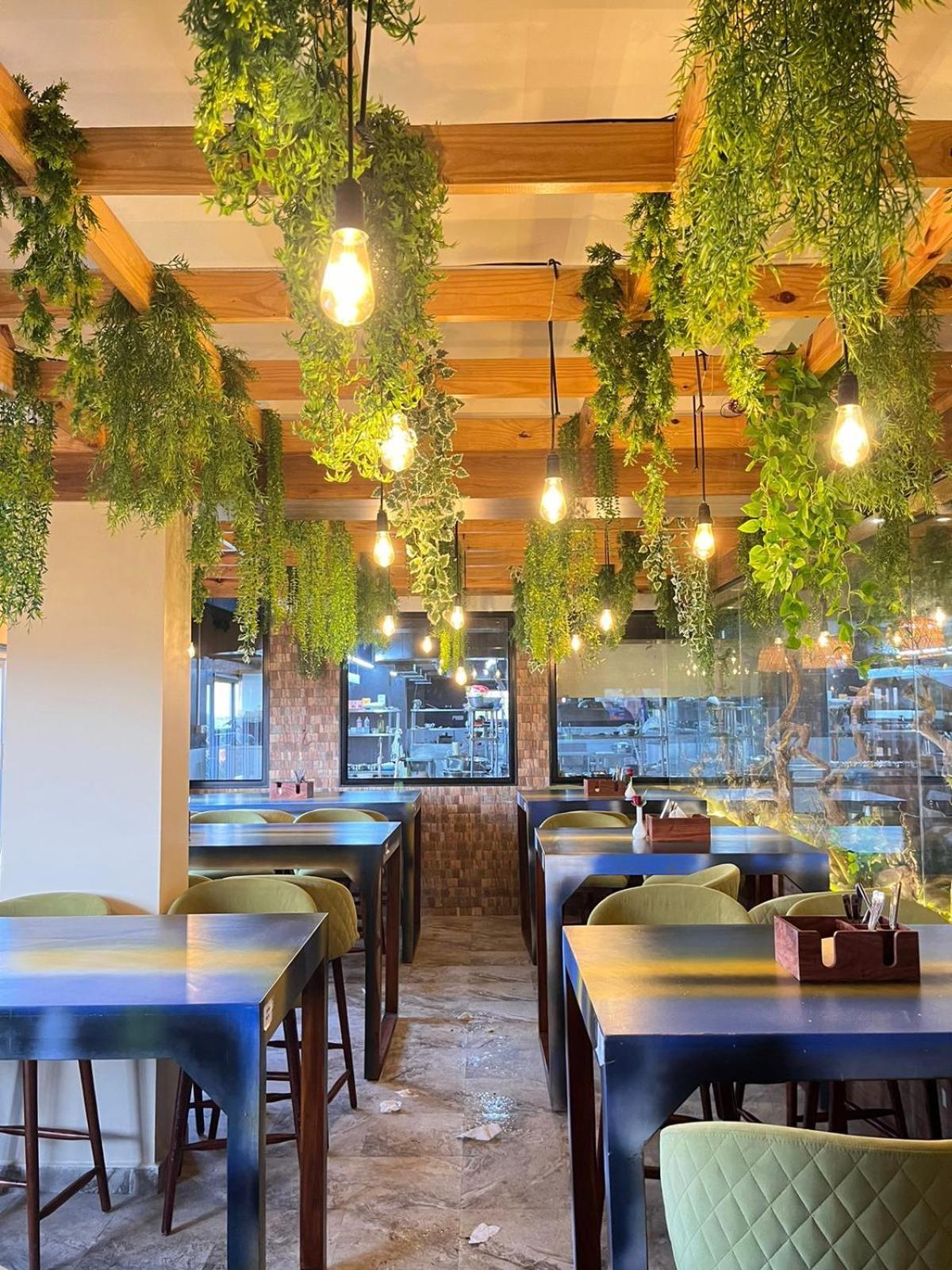 Hotel Eden Karwar Εξωτερικό φωτογραφία